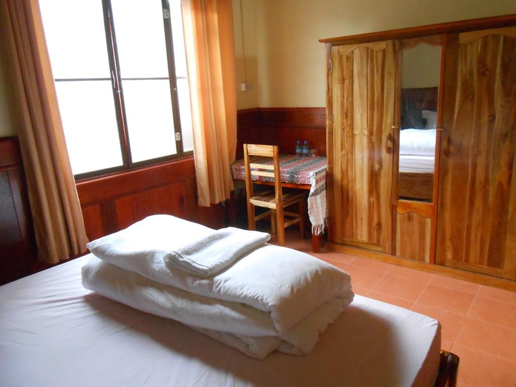 Zuela Guesthouse Luang Namtha Chambre photo